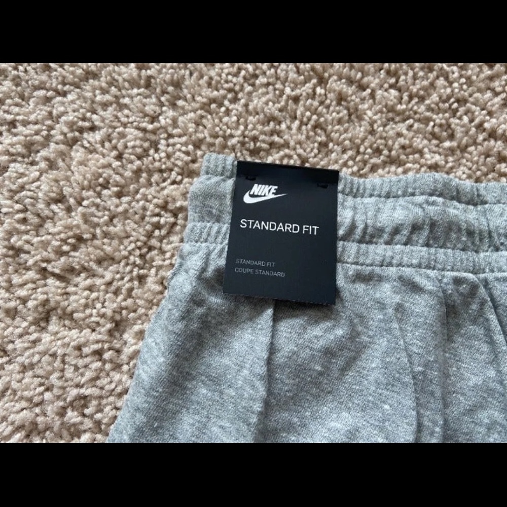 Nike sportswear mid-rise capri 2x woman